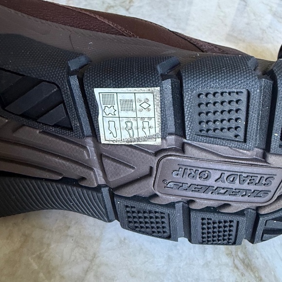 Skechers Leather Slip Ins Goga Mat Arch Memory Foam Men's Brown Size 12 - Picture 12 of 14